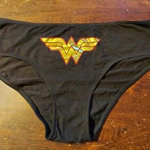 Torrid DC Comic Original Wonder Woman Black Bikini Underwear